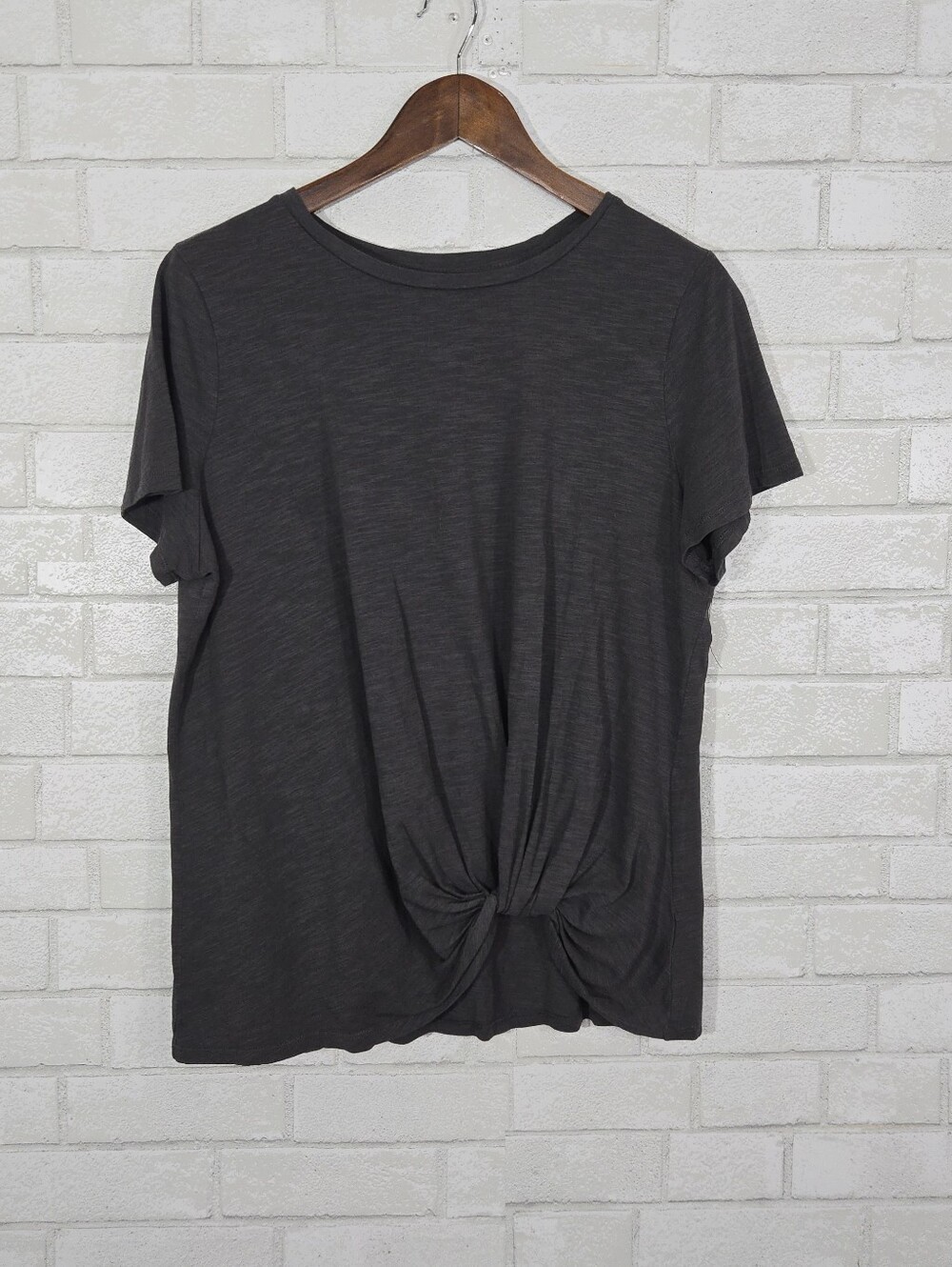 24/7 by Maurices dark gray short sleeve top